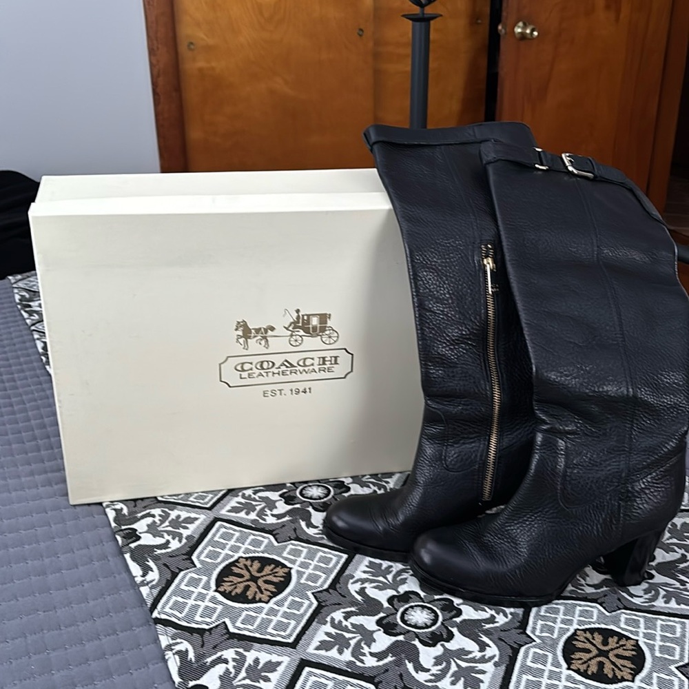COACH black genuine pebble leather 3” stack heel boot size 8 MINT CONDITION